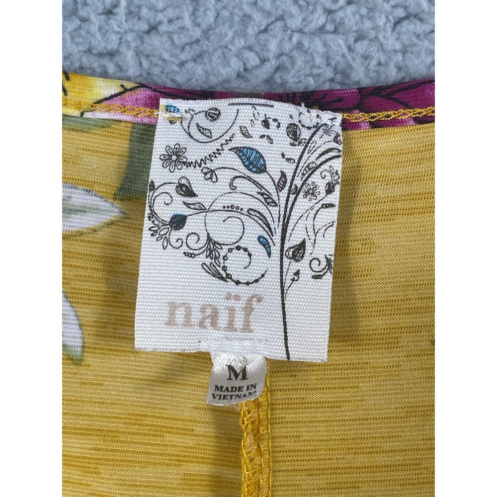 Naif Womens Size M Peak Shoulder Yellow Floral Blouse - Picture 3 of 7